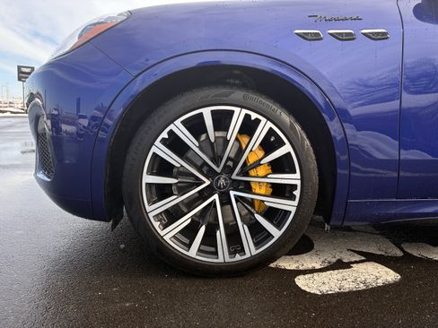 Used 2023 Maserati Grecale Modena image 13