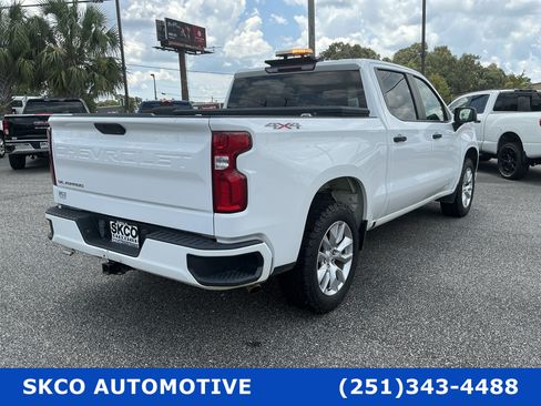 Used 2021 Chevrolet Silverado 1500 Custom AWD/4WD image 5