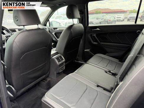 Used 2022 Volkswagen Tiguan SEL R-Line AWD/4WD image 24