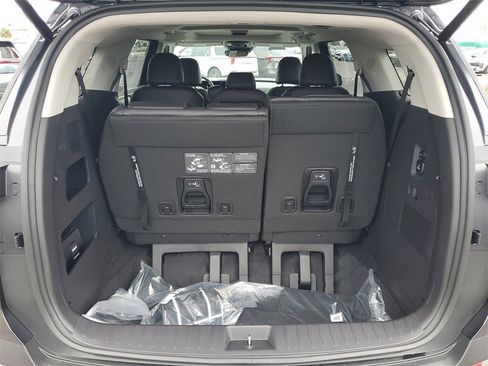 New 2026 Kia Carnival SX image 31
