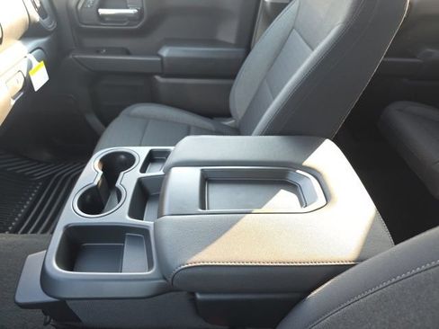 New 2026 Chevrolet Silverado 1500 Custom w/ Turbomax Blackout Package AWD/4WD image 24