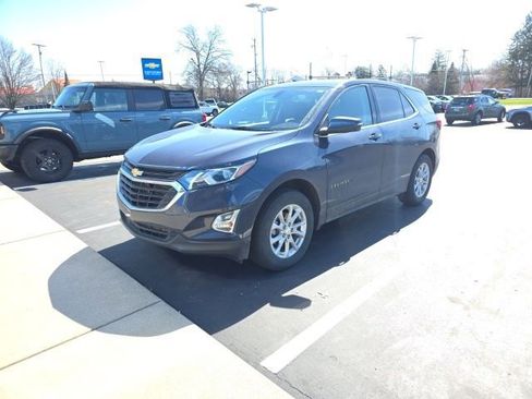 Used 2019 Chevrolet Equinox LT image 12