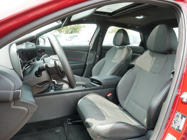 Used 2025 Hyundai Elantra N Line FWD image 15
