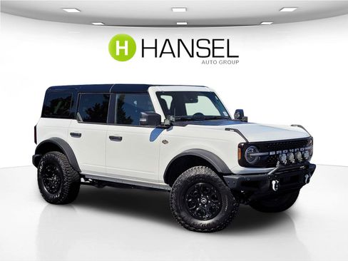Used 2024 Ford Bronco Wildtrak AWD/4WD image 1