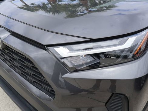 Used 2024 Toyota RAV4 XLE FWD image 3