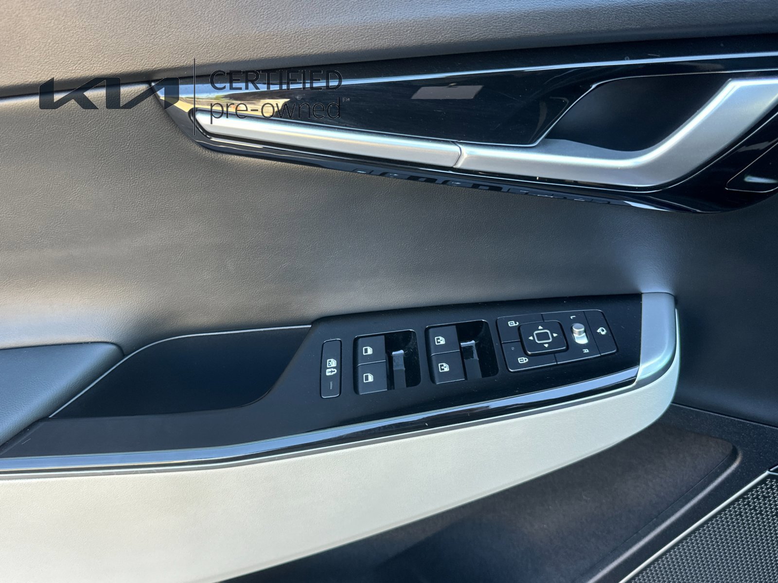 Certified 2024 Kia EV6 GT-Line AWD/4WD image 12