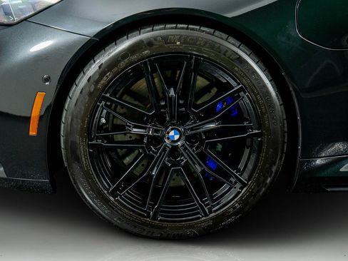 Used 2026 BMW M5 w/ Executive Package image 11
