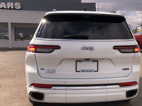 Used 2023 Jeep Grand Cherokee L Overland w/ Advanced Protech Group III image 7