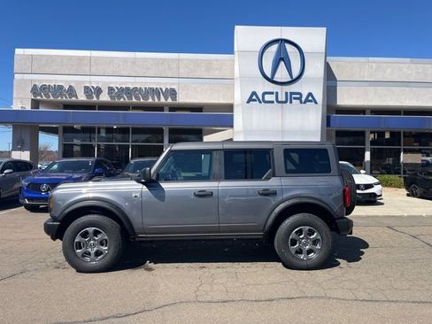 Used 2025 Ford Bronco Big Bend image 2