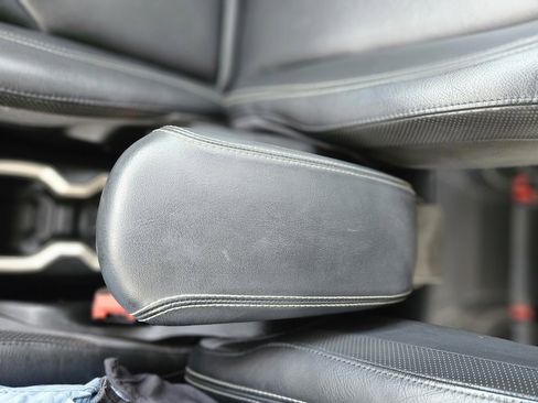 Used 2015 Jeep Renegade Limited w/ Safety & Security Group I image 17