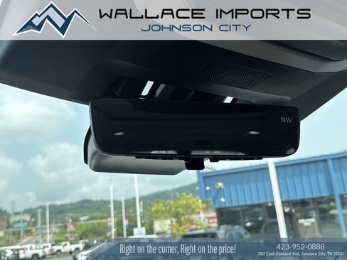 Used 2025 Subaru Ascent Bronze Edition AWD/4WD image 9