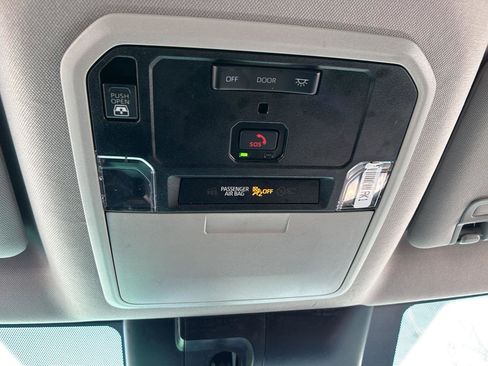 Used 2023 Toyota Tundra SR AWD/4WD image 35