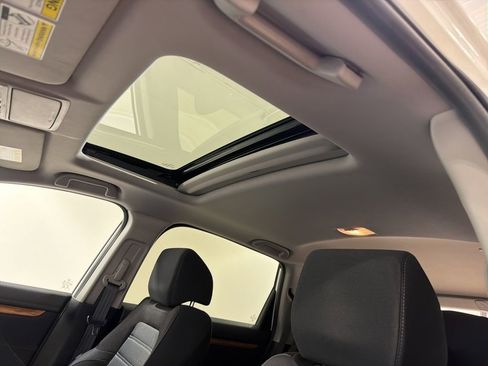 Used 2021 Honda CR-V EX image 19