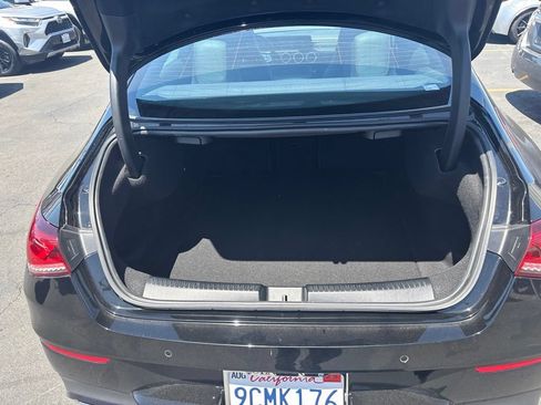 Used 2022 Mercedes-Benz CLA 250 image 11