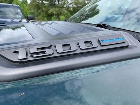 New 2026 RAM 1500 Laramie w/ Night Edition AWD/4WD image 9