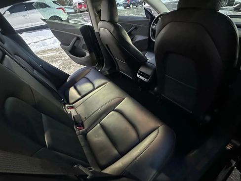 Used 2020 Tesla Model 3 Standard Range image 30