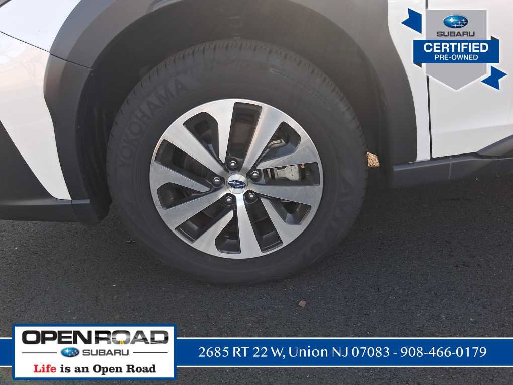 Used 2025 Subaru Outback Premium AWD/4WD image 14