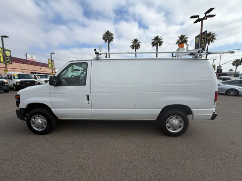 Used 2014 Ford E-150 and Econoline 150 w/ Power Group RWD image 6