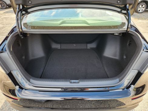 Certified 2026 Honda Accord LX image 18