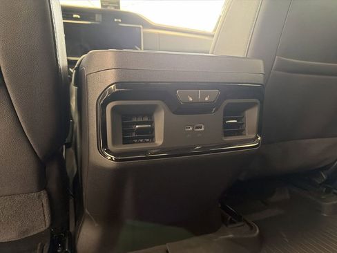 New 2026 GMC Sierra 2500 AT4 w/ Technology Package AWD/4WD image 22