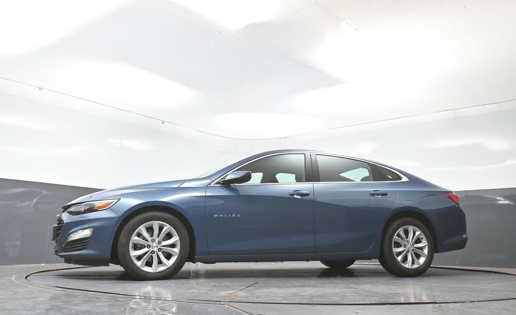 Used 2025 Chevrolet Malibu LT FWD image 54