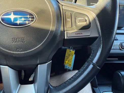 Used 2017 Subaru Outback 2.5i Premium image 27