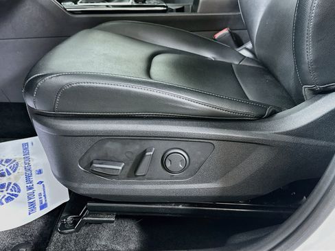 Used 2024 Kia Sportage EX AWD/4WD image 19