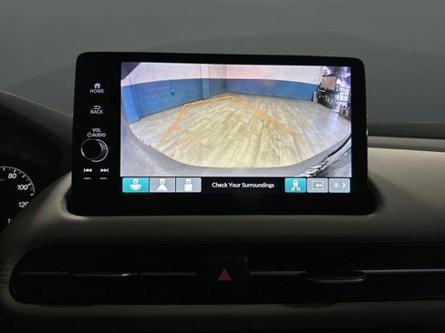 Used 2024 Honda HR-V EX-L image 10