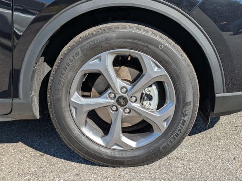 Used 2025 Ford Escape ST-Line image 11