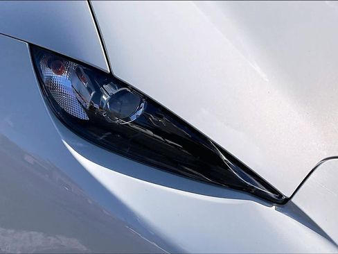 Used 2016 MAZDA MX-5 Miata Grand Touring image 25