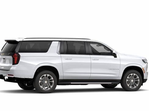 New 2025 Chevrolet Suburban LS image 5