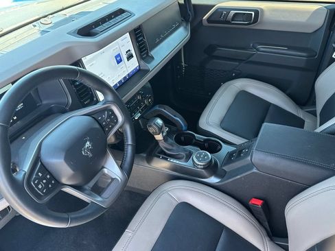 Used 2024 Ford Bronco Wildtrak AWD/4WD image 10