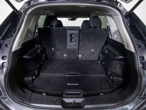 Used 2019 Nissan Rogue SV FWD image 9