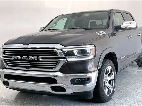 Used 2022 RAM 1500 Laramie AWD/4WD image 11