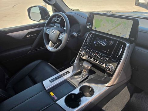 Used 2026 Lexus LX 600 F Sport AWD/4WD image 11