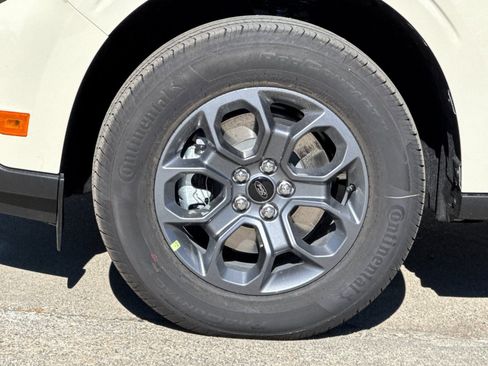 New 2025 Ford Maverick XLT w/ XLT Luxury Package image 29