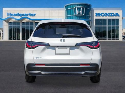 New 2026 Honda HR-V LX image 3