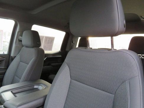 Used 2022 Chevrolet Silverado 1500 LT Trail Boss w/ Protection Package image 19