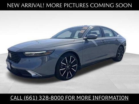 Used 2023 Honda Accord Touring image 1