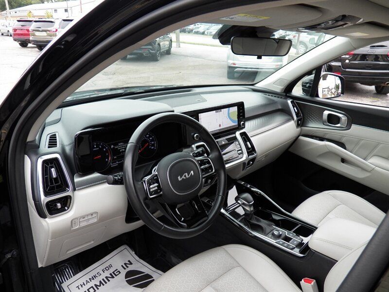 Used 2022 Kia Sorento SX AWD/4WD image 8