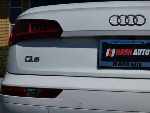 Used 2019 Audi Q5 2.0T Premium Plus w/ Premium Plus Package image 12