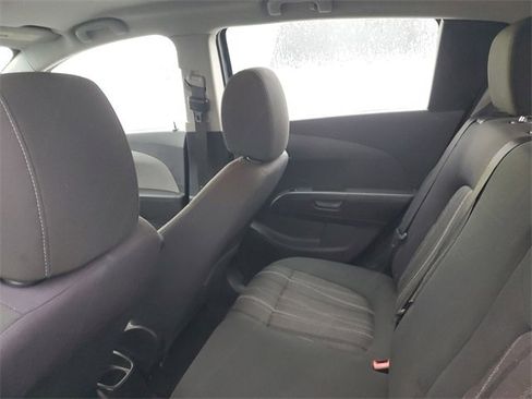 Used 2012 Chevrolet Sonic LT image 8
