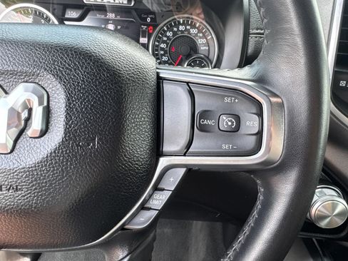 Used 2024 RAM 1500 Laramie AWD/4WD image 26