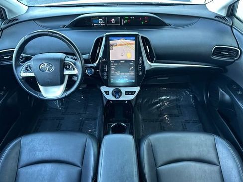 Certified 2018 Toyota Prius Prime Premium image 19