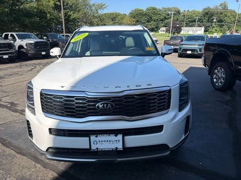 Used 2020 Kia Telluride EX w/ EX Premium Package AWD/4WD image 8