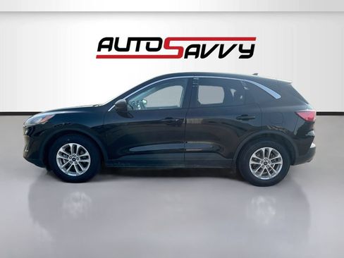 Used 2022 Ford Escape SE FWD image 4