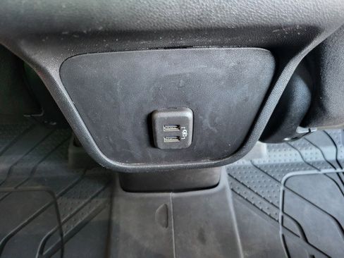 Used 2024 Chevrolet Equinox LT w/ LPO, Floor Liner Package image 9