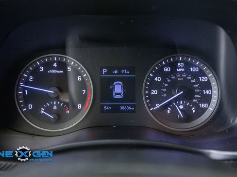 Used 2021 Hyundai Tucson SE w/ Cargo Package FWD image 15