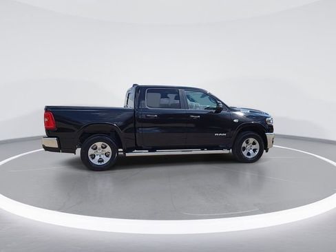 New 2026 RAM 1500 4x4 Crew Cab image 8