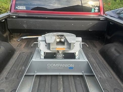 Used 2016 RAM 2500 Tradesman w/ Chrome Appearance Group AWD/4WD image 6